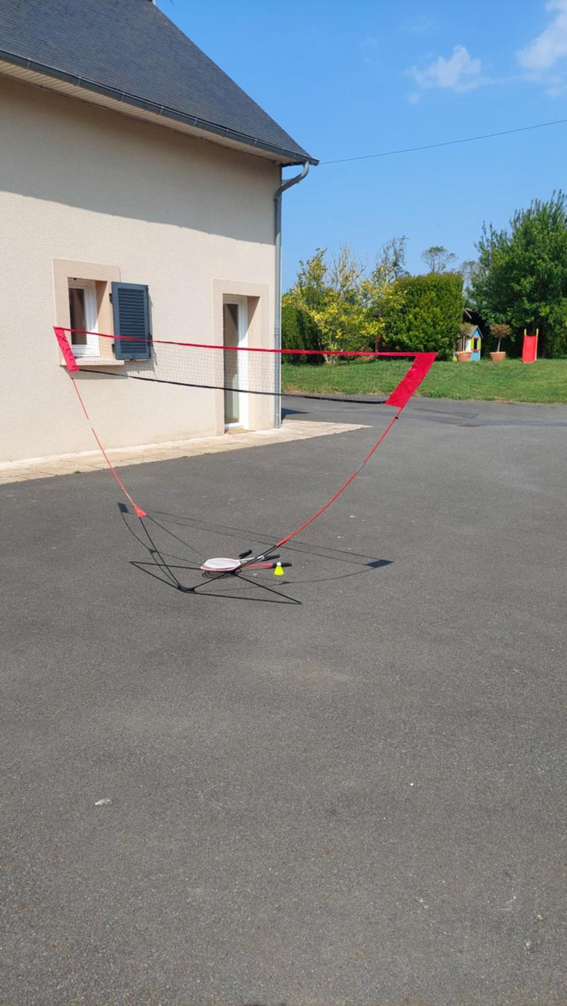 Le So Art, Grande Maison 4 Chambres, Terrain De Petanque, Grand Jardin Clos, Flipper, Babyfoot, Jeux Arcade, Ping Pong,1 Km Mer, Proche Golf, Port En Bessin, Bayeux Et Plages Du Debarquement, Adaptee Enfants Commes Экстерьер фото