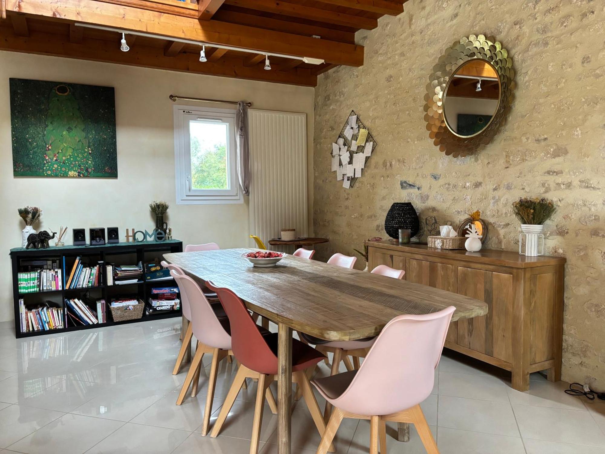 Le So Art, Grande Maison 4 Chambres, Terrain De Petanque, Grand Jardin Clos, Flipper, Babyfoot, Jeux Arcade, Ping Pong,1 Km Mer, Proche Golf, Port En Bessin, Bayeux Et Plages Du Debarquement, Adaptee Enfants Commes Экстерьер фото
